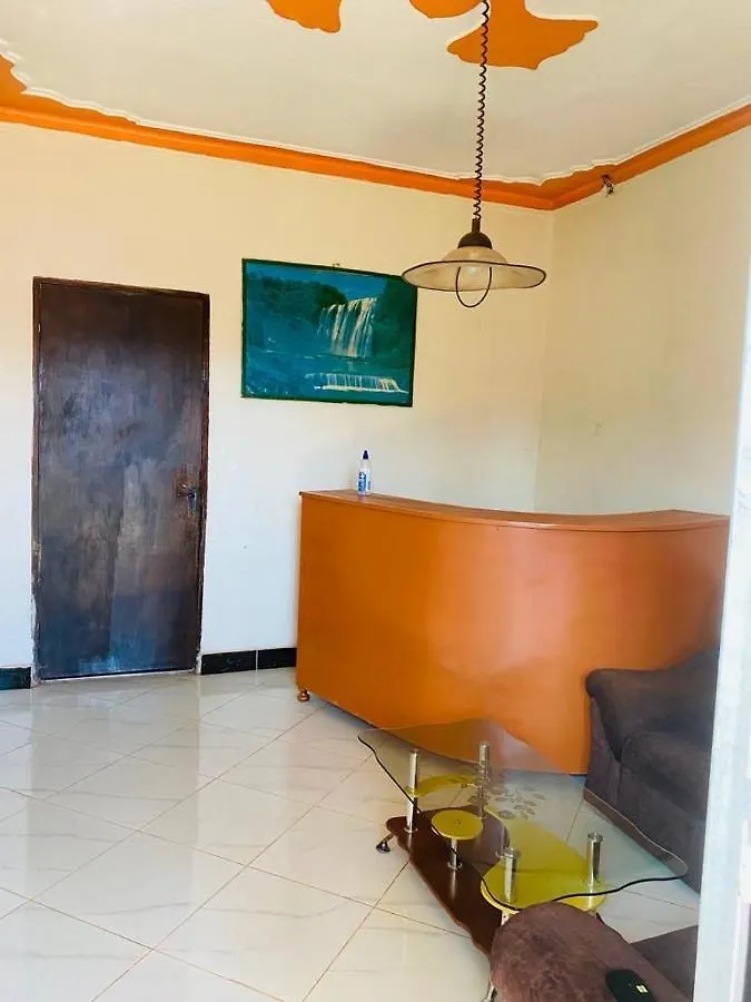 Hotel Kalifonia Guest House Kampala