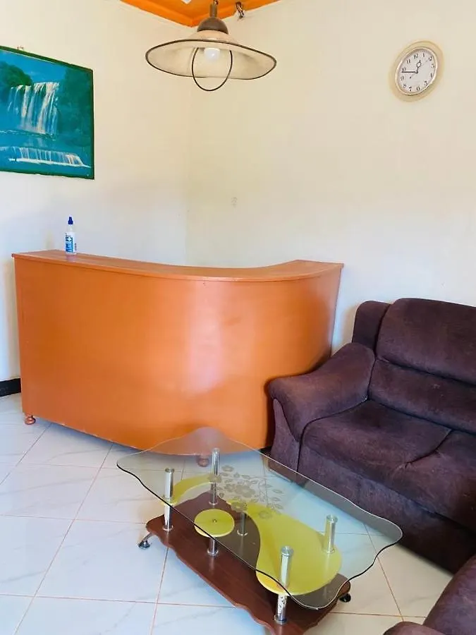 Hotel Kalifonia Guest House Kampala